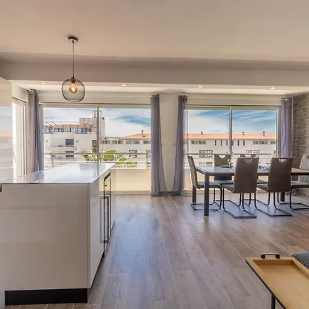 Balta, Spacieux T2 Vue Mer, Accès Immédiat Apartamento