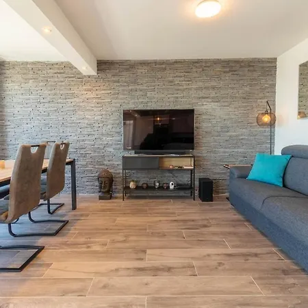 Balta, Spacieux T2 Vue Mer, Accès Immédiat *